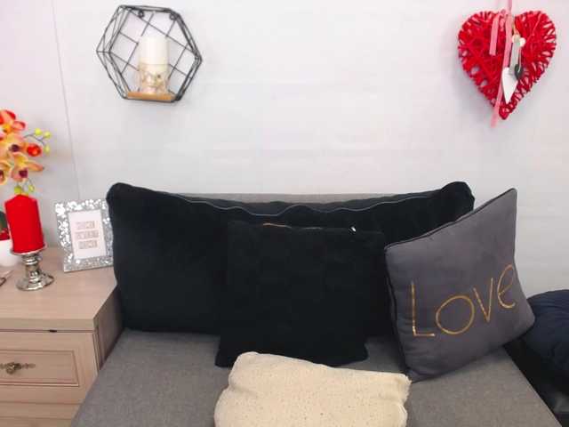 प्रसारण स्क्रीनशॉट EmilyQueen