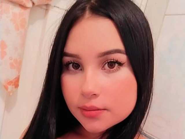 प्रोफ़ाइल की तस्वीर emma-johnson1