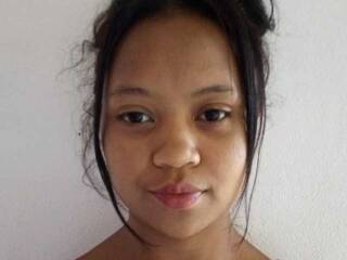 कामुक वीडियो चैट Emmalatueuse