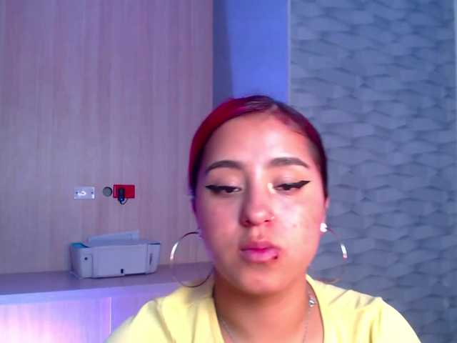 प्रसारण स्क्रीनशॉट EmmaPalmer