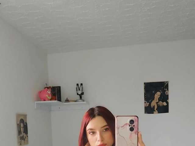प्रोफ़ाइल की तस्वीर EmmaPink