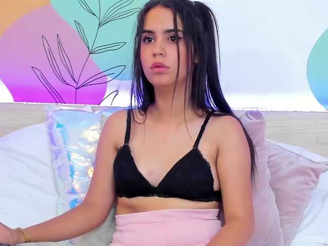 प्रसारण स्क्रीनशॉट EmmyCampbell