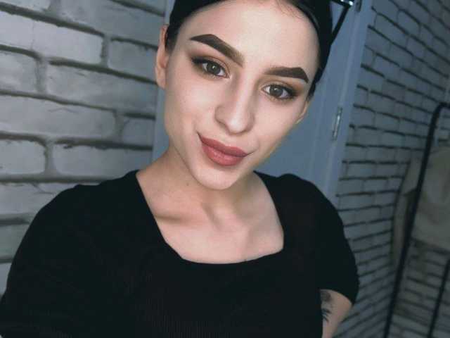 प्रोफ़ाइल की तस्वीर emy-angel1