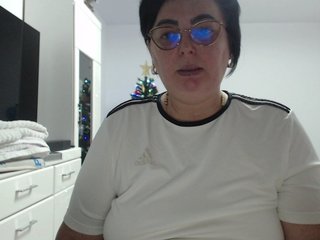 कामुक वीडियो चैट Emyllywhite