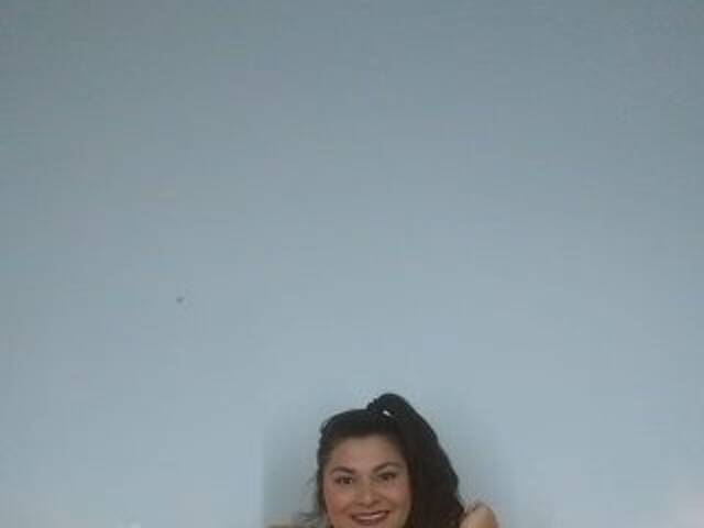 प्रोफ़ाइल की तस्वीर Esmeralda0607