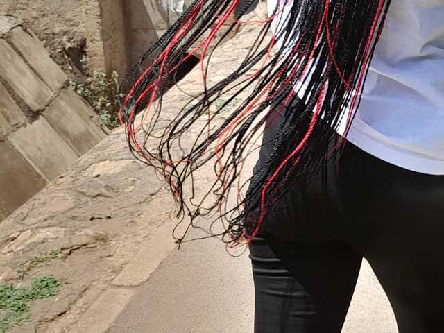 प्रोफ़ाइल की तस्वीर Sexysuzzy12