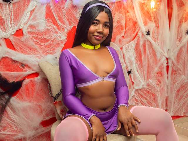 प्रोफ़ाइल की तस्वीर Eva-Johnss