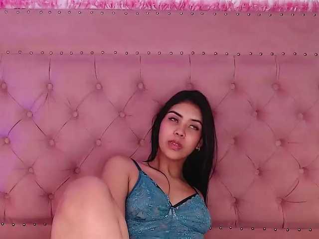 तस्वीरें evamartinez1 Come and let's be playful FULL NAKED @GOAL Play with my LUSH Follow me on my social media Don't stop 30TK SQUIRT SHOW @total