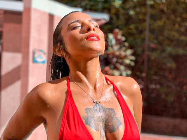 प्रोफ़ाइल की तस्वीर EvaQueen-