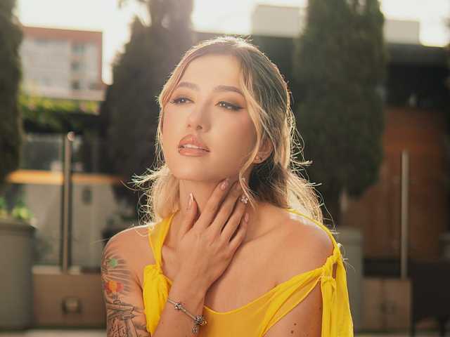 प्रोफ़ाइल की तस्वीर EveBenson