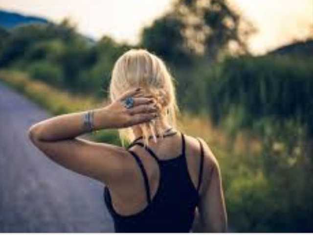 प्रोफ़ाइल की तस्वीर EveHugs