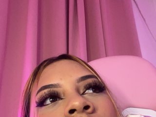 कामुक वीडियो चैट Evellyyn