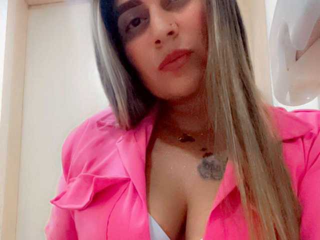 प्रोफ़ाइल की तस्वीर evelyn6