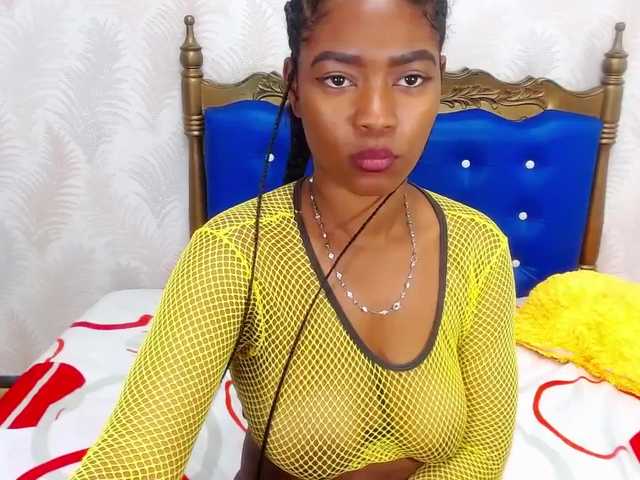 तस्वीरें evelynheather welcome guys come n see me #naked #wild #naughty im a #ebony #latina #kinky enjoy with me in #pvt or just tip if u like the view #dildo #anal #blowjob #deepthroat #CAM2CAM