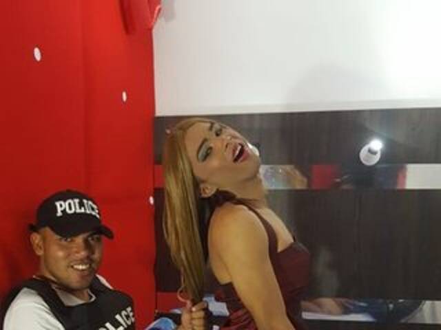 प्रोफ़ाइल की तस्वीर Extrem-Hot