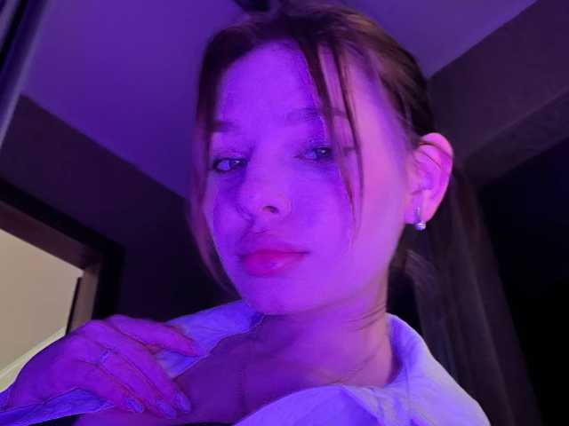 प्रोफ़ाइल की तस्वीर SexyDafna1