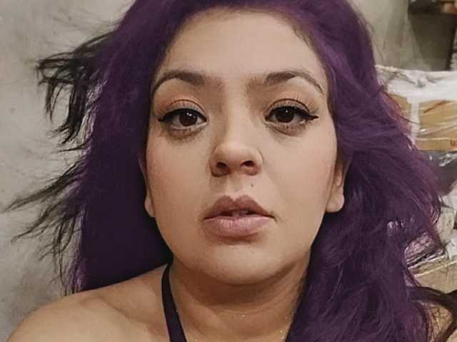 प्रोफ़ाइल की तस्वीर FantasyBoobs