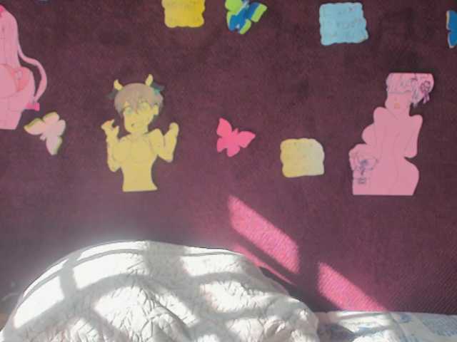 प्रसारण स्क्रीनशॉट Madalinekroft