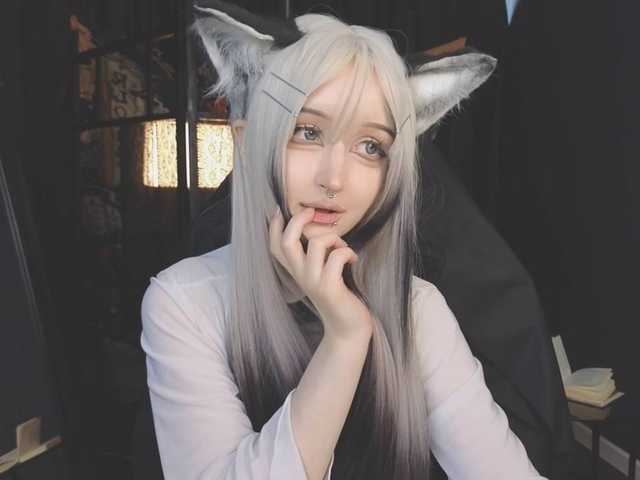 प्रोफ़ाइल की तस्वीर foxxxspell