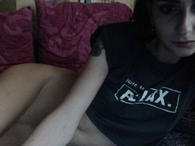 प्रसारण स्क्रीनशॉट FuckCunt111