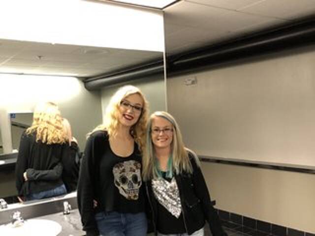 प्रोफ़ाइल की तस्वीर ganja-babes