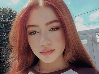 कामुक वीडियो चैट genesis-tay