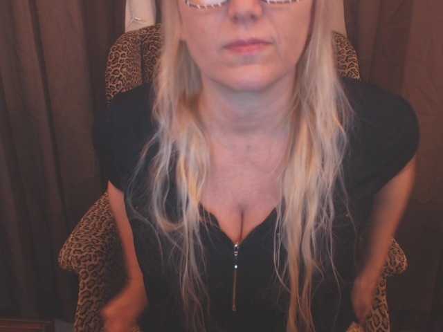 प्रसारण स्क्रीनशॉट GiaDoll22