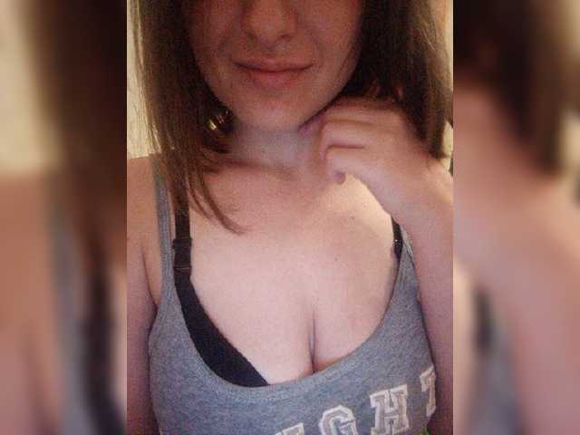 प्रसारण स्क्रीनशॉट GinaNeon