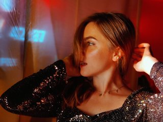 कामुक वीडियो चैट girl-in-white