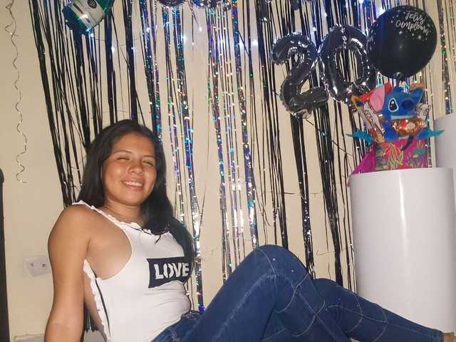 प्रोफ़ाइल की तस्वीर Giselle5