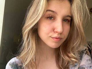 कामुक वीडियो चैट GlimmerVamp