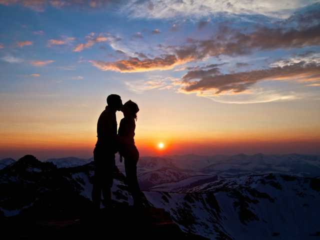 प्रोफ़ाइल की तस्वीर goldencouple