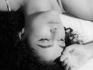 कामुक वीडियो चैट grecia1919