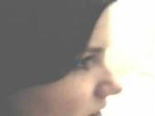 कामुक वीडियो चैट haneypeengv