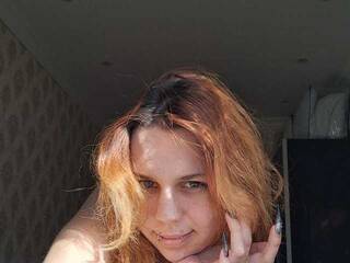 कामुक वीडियो चैट Hellen-Hill