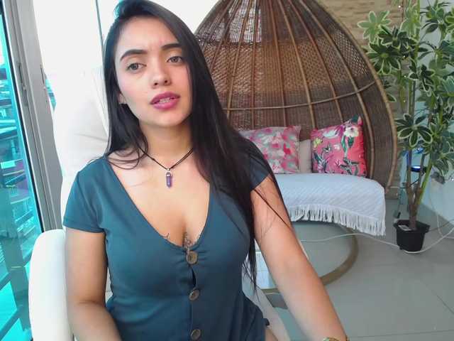 प्रसारण स्क्रीनशॉट HellenRoss