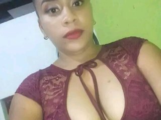 कामुक वीडियो चैट HiilaryRomero