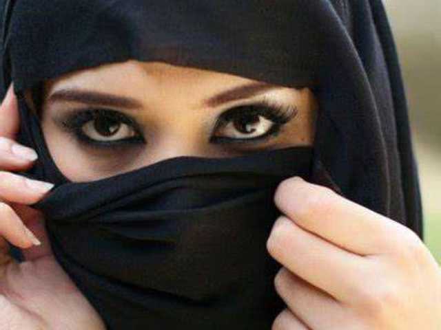 प्रोफ़ाइल की तस्वीर Hijabi-Girl