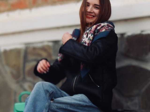 प्रोफ़ाइल की तस्वीर Holly10