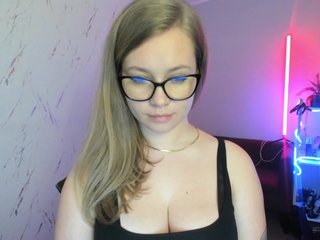 कामुक वीडियो चैट hollyBB