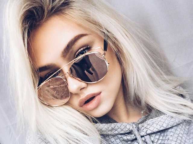 प्रोफ़ाइल की तस्वीर HollyBeauty