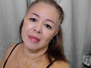 कामुक वीडियो चैट hornygranny78