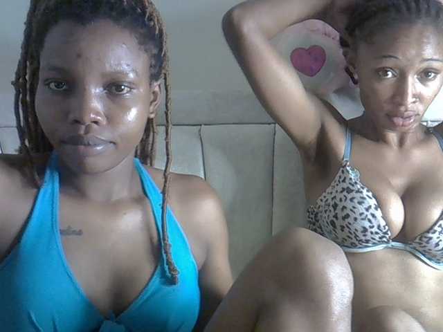 प्रोफ़ाइल की तस्वीर hot-bitches