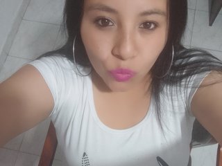 कामुक वीडियो चैट Hot4mommy