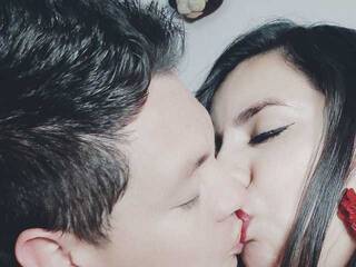 कामुक वीडियो चैट hoteyeslovers