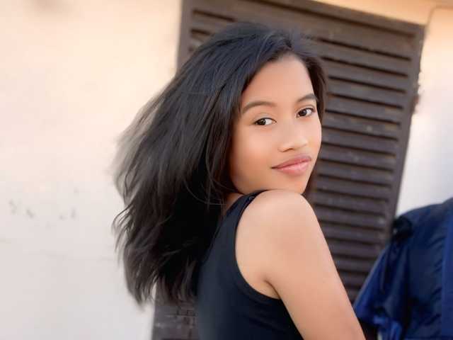 प्रोफ़ाइल की तस्वीर HoTGirlie