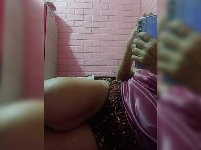 प्रसारण स्क्रीनशॉट hotgrannyxx