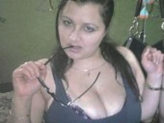 कामुक वीडियो चैट hotladynaty