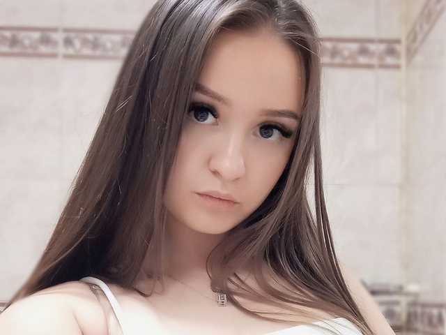 प्रोफ़ाइल की तस्वीर HotLilii