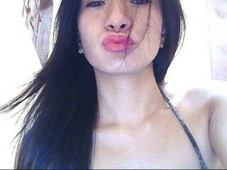 कामुक वीडियो चैट HotSweetDoll